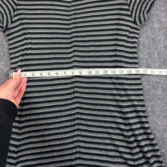 RVCA Women’s Shaw Striped Zip Up Mock Mini Dress Black/White size: XL - Picture 5 of 10